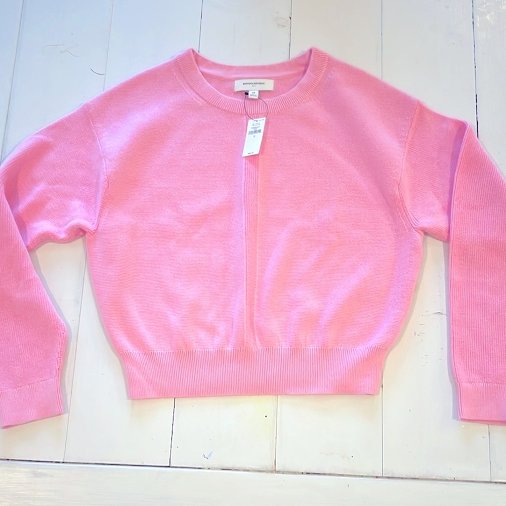 Banana Republic Crewneck Women's Pink Sweater brand new size medium